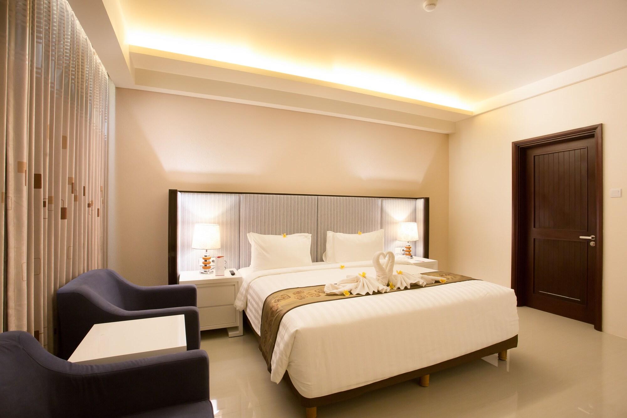 Golden Palace Hotel Lombok Mataram Eksteriør billede