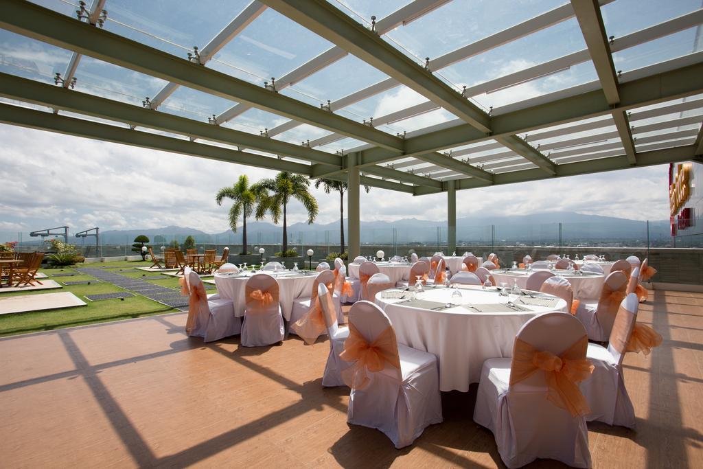 Golden Palace Hotel Lombok Mataram Eksteriør billede