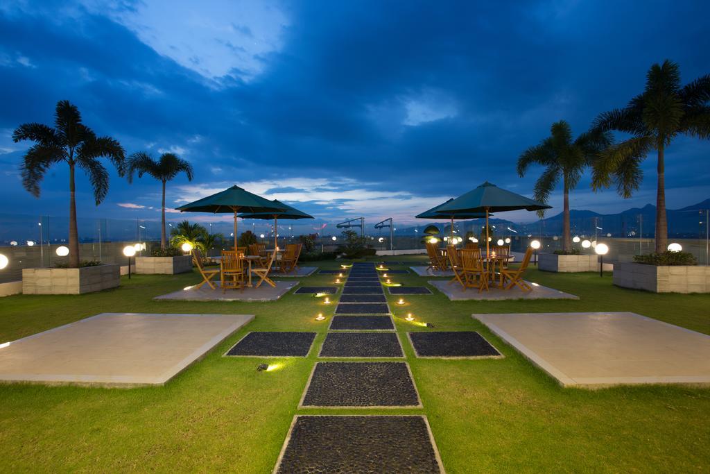 Golden Palace Hotel Lombok Mataram Eksteriør billede