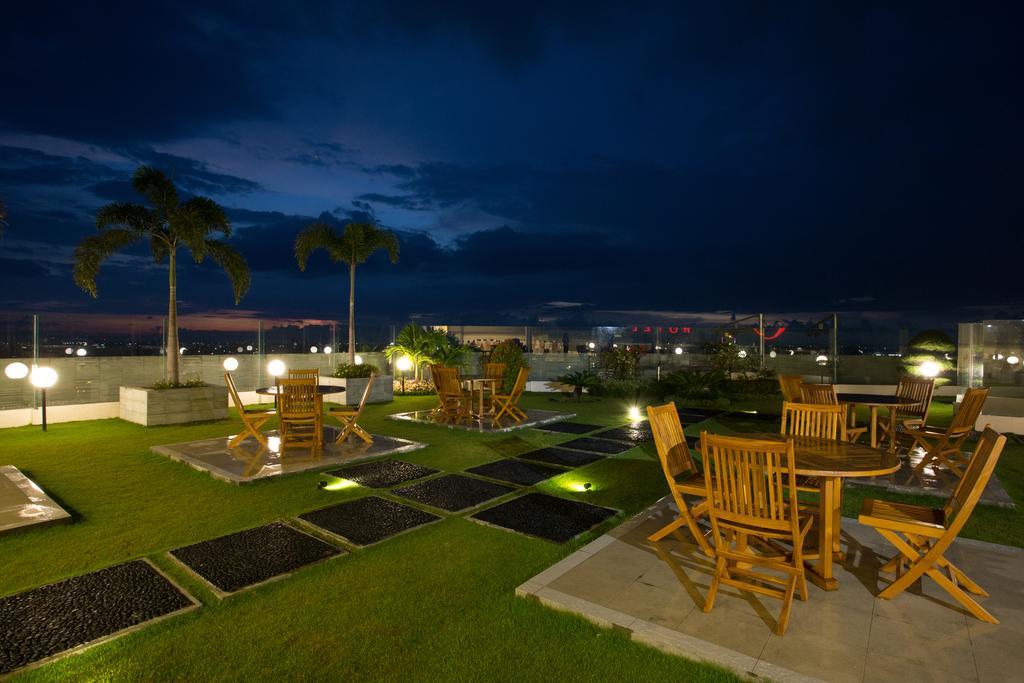 Golden Palace Hotel Lombok Mataram Eksteriør billede