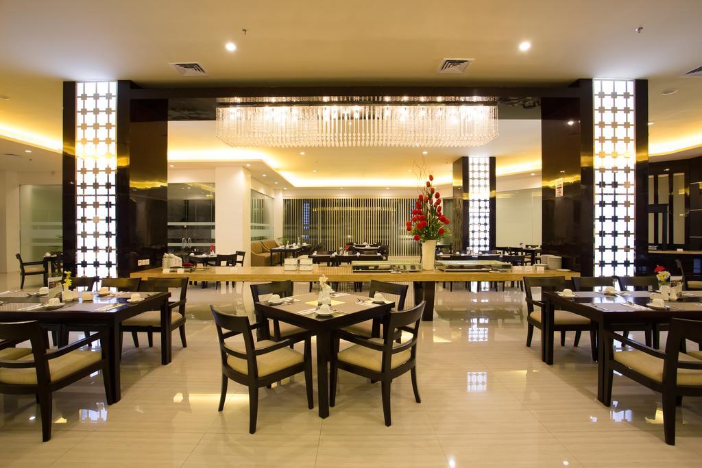 Golden Palace Hotel Lombok Mataram Eksteriør billede