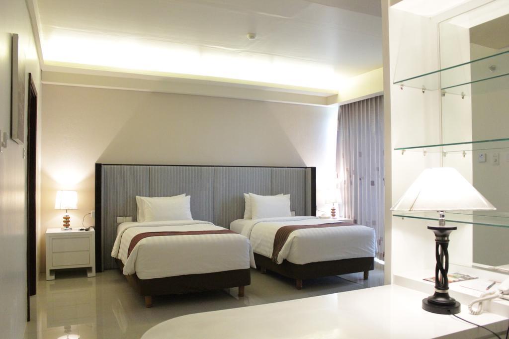 Golden Palace Hotel Lombok Mataram Eksteriør billede